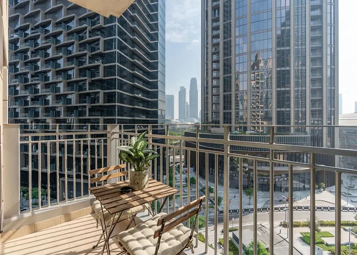 Full Dubai Opera Views / 5 Min Walk From Dubai Mall & Burj Khalifa / 3 Bdr / The Best Location